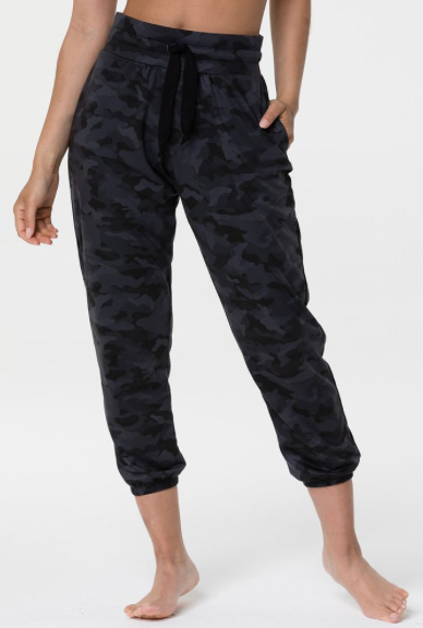 Image Title Onzie Divine Pant - Black/Gray Camo